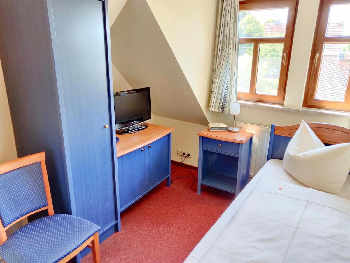 Hotel Neue Hoehe Klingenberg Dış mekan fotoğraf